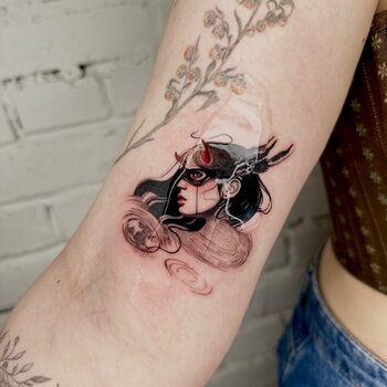 Tattoo artist Nadezhda Anatolevna Mazalova