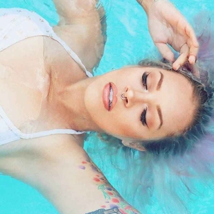 🔥 Hot photos, model's portfolio  #12684 Tattoo model Roxy Lee Heart