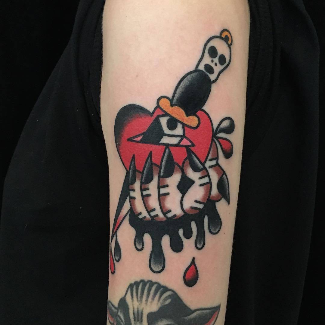 Tattoo artist Akira Latanzio, color old school traditional tattoo | USA