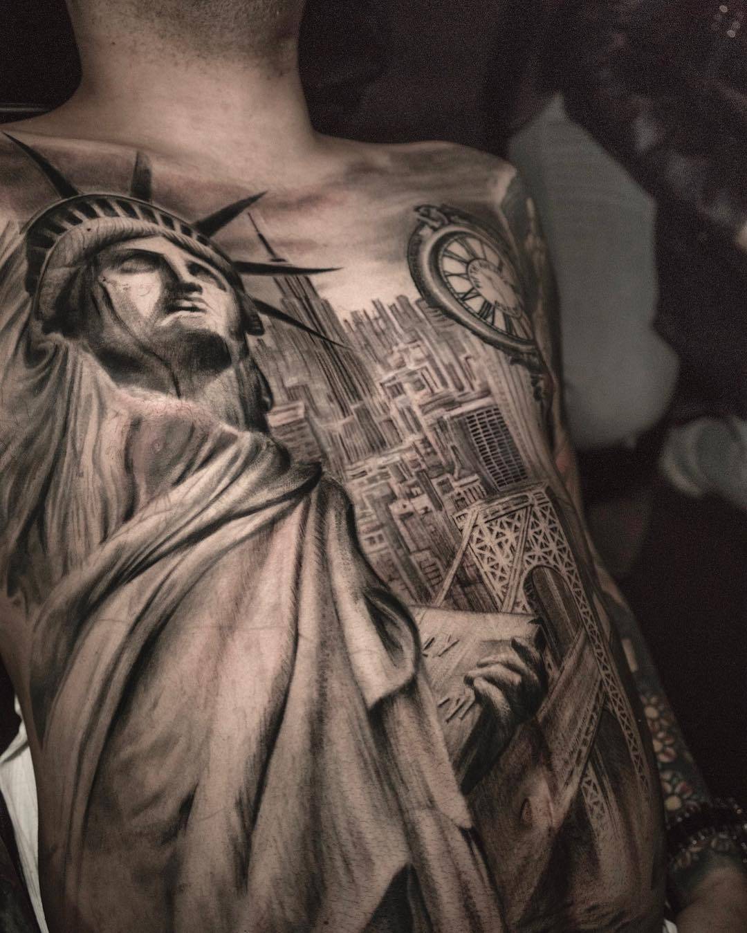 纹身艺术家Darwin Enriquez，黑白及彩色写实纹身 | 美国