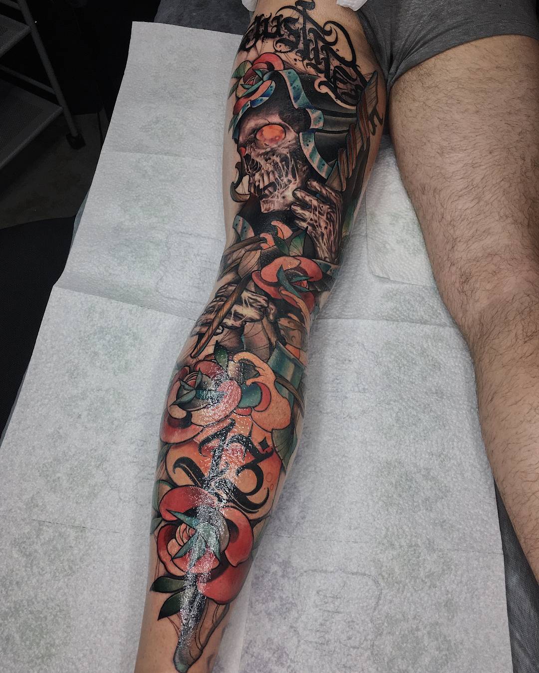 Tattoo artist Sasha Akulov, color neo traditional tattoo, new school | Russia