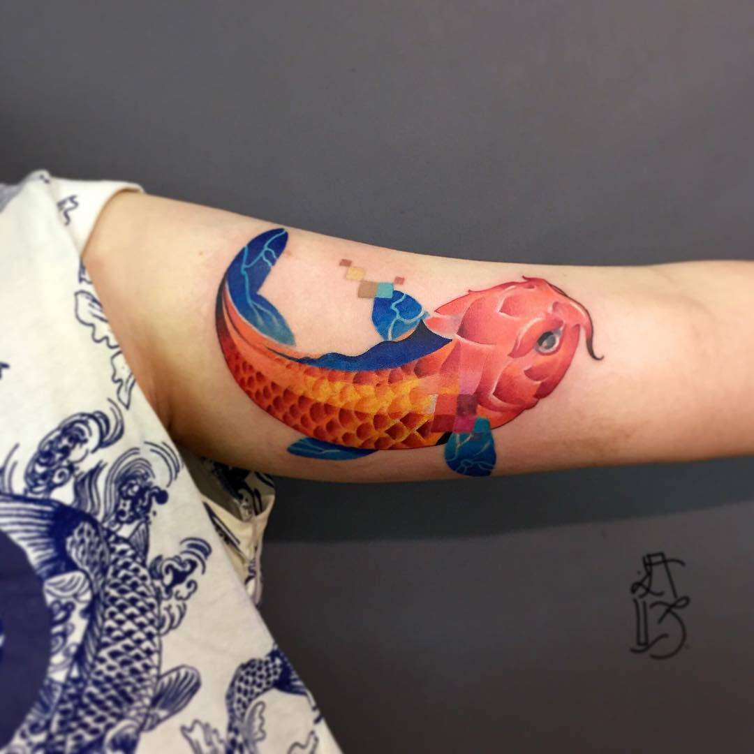 Tattoo artist Lesha Lauz, authors style conceptual color tattoo, pixelwork | Moscow, Russia