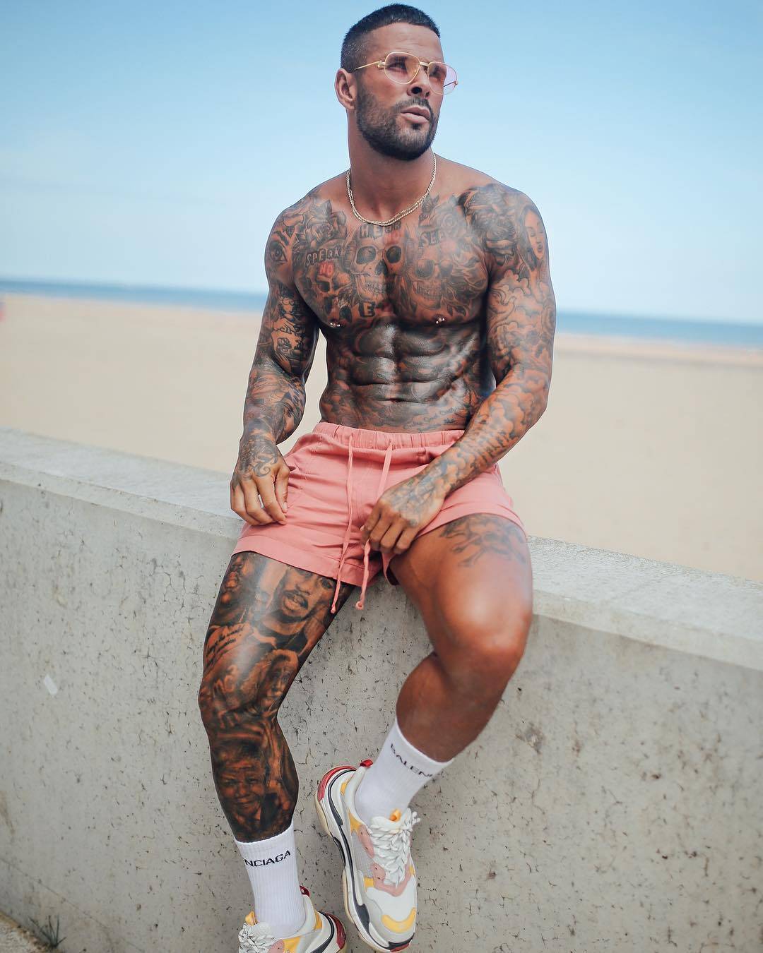 British Fitness Tattooed model - Leon Scott