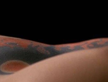 Tattoo artist Karikubi Sao