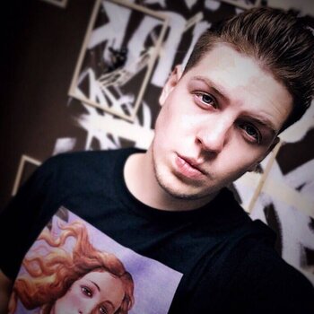 Tattoo artist Vladislav Kalugin 