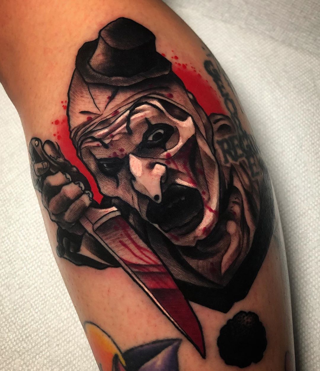 Tattoo artist Jeff Saunders, color neotraditional tattoo | United States