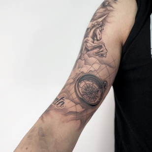 tattoo #58499 | Tattoo Artist Yana VORO