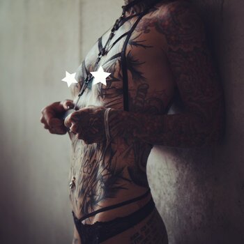 Tattoo model Natascha Thaler