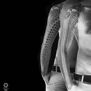 tattoo #2028 | Tattoo Artist Maksim Zhuravlev