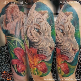 tattoo #2600 | Tattoo Artist Marina Avtonomova