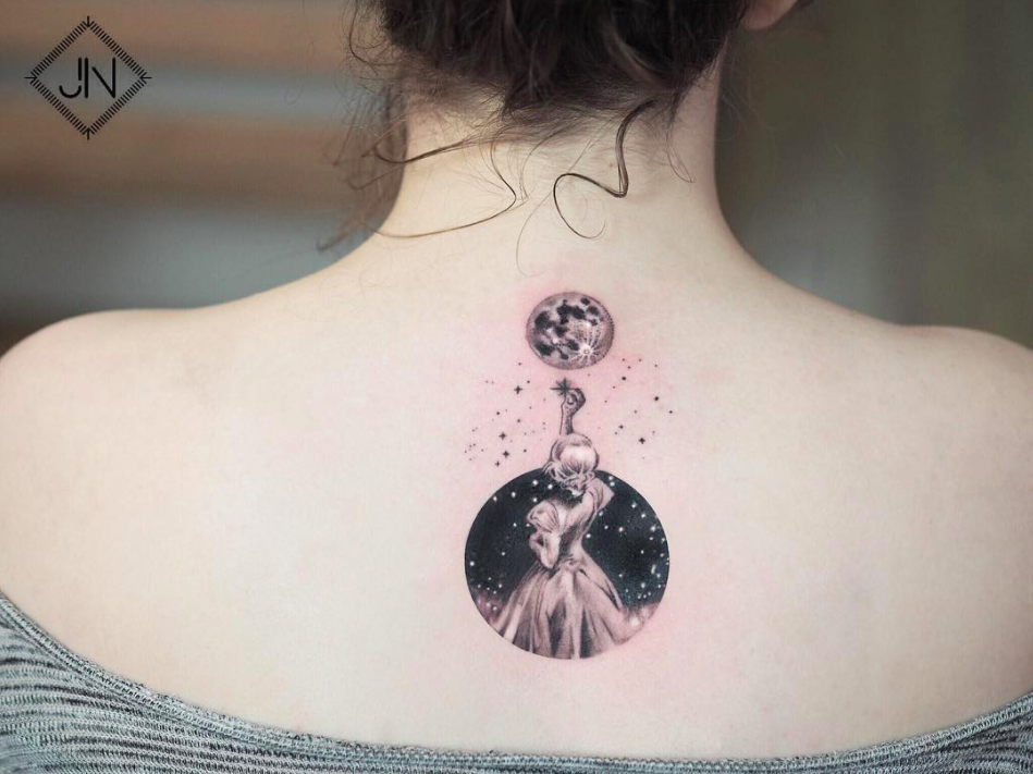 tattoo artist Jefree Naderali color tattoo realism minimalism graphic Turkey