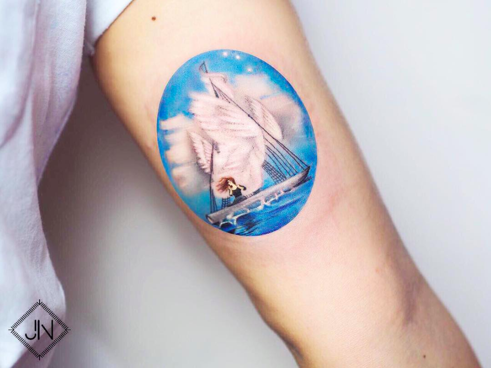 tattoo artist Jefree Naderali color tattoo realism minimalism graphic Turkey