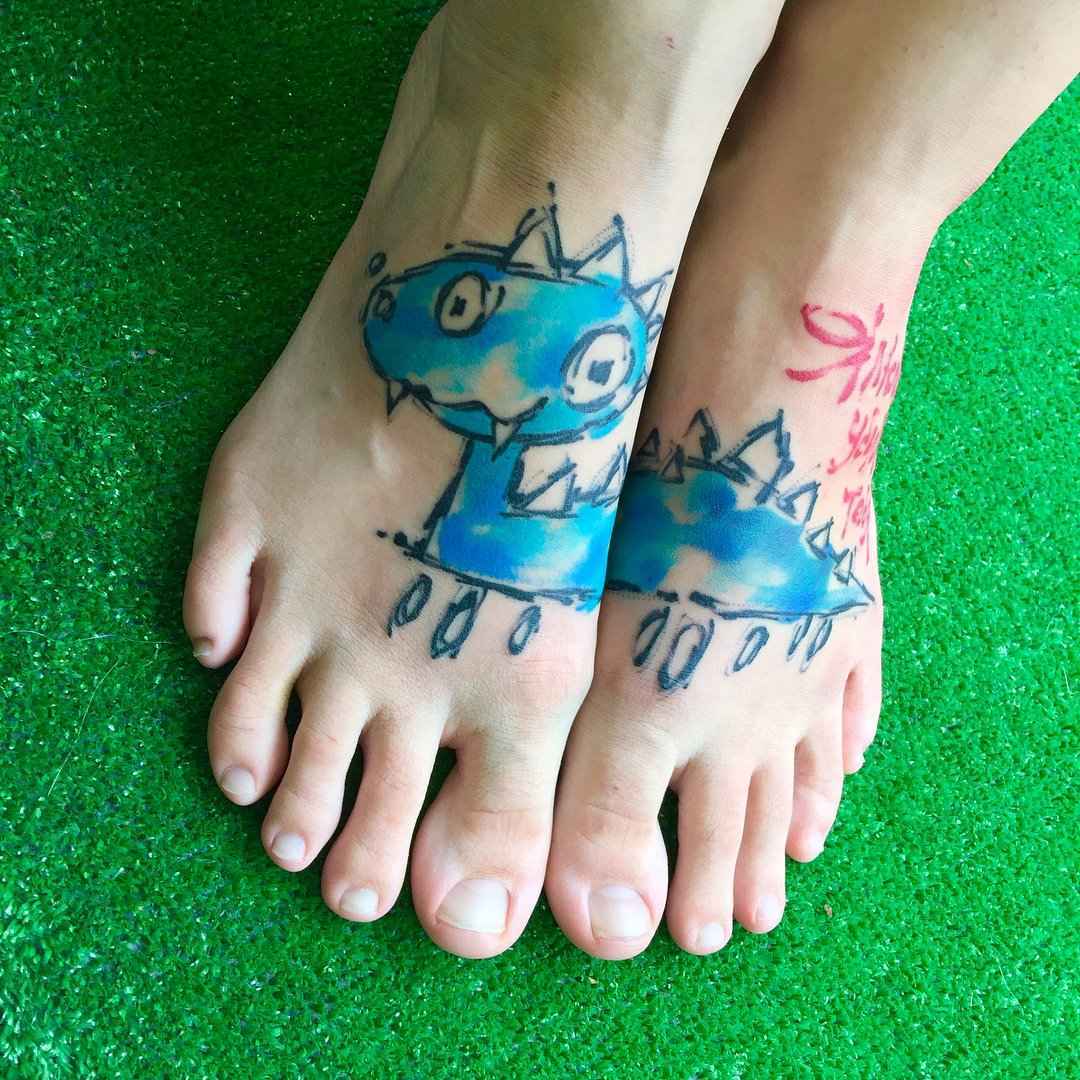 Tattoo artist Aleksey Platunov color art brut watercolor sketch tattoo