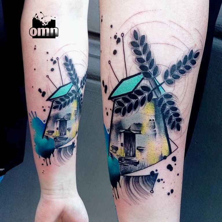 Tattoo artist Monika Ochman color watercolor tattoo