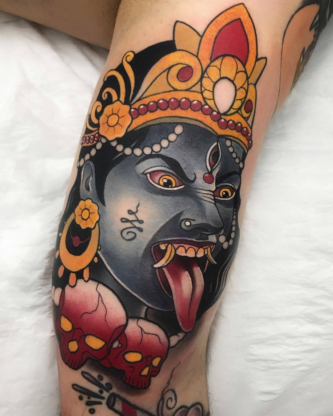 Tattoo artist Roger Mares, color neo traditional tattoo | Spain