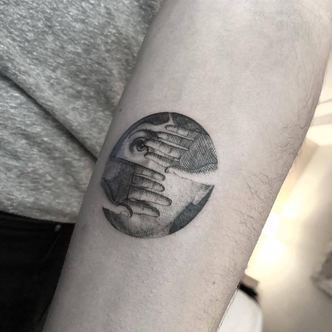 Tattoo artist Nal, authors style black&grey realistic minimalistic tattoo | USA