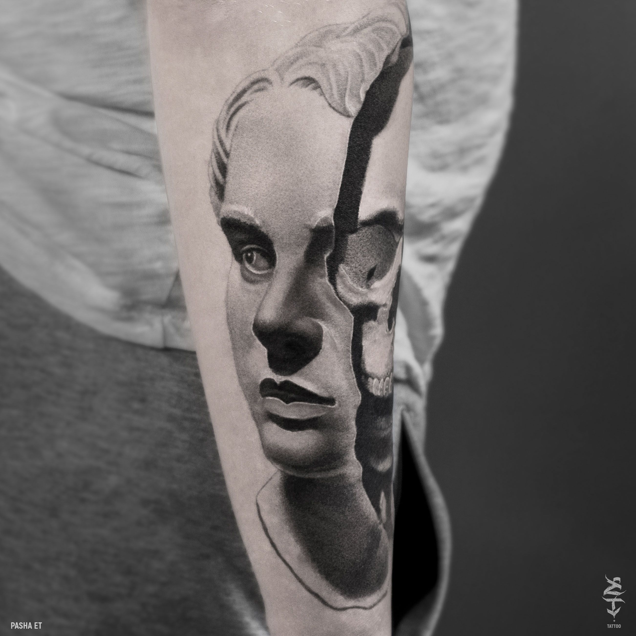 Realism and MicroRealism Tattoo by Pasha Et iNKPPL