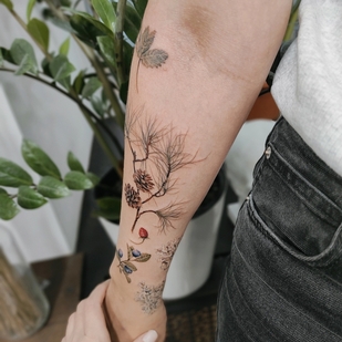 Female Color Botanical tattoo on Forearm #59052 | Tattoo Artist Kseniya Darmaeva