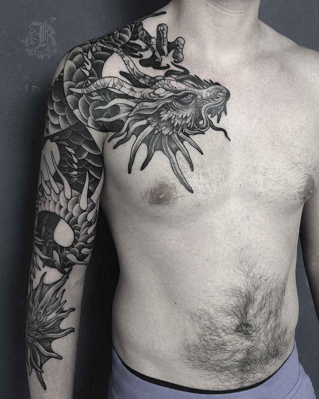 Tattoo artist Kristina Darmaeva authors dotwork tattoo