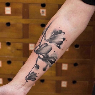 Female Black Watercolor tattoo on Forearm #14327 | Tattoo Artist Chen Jie