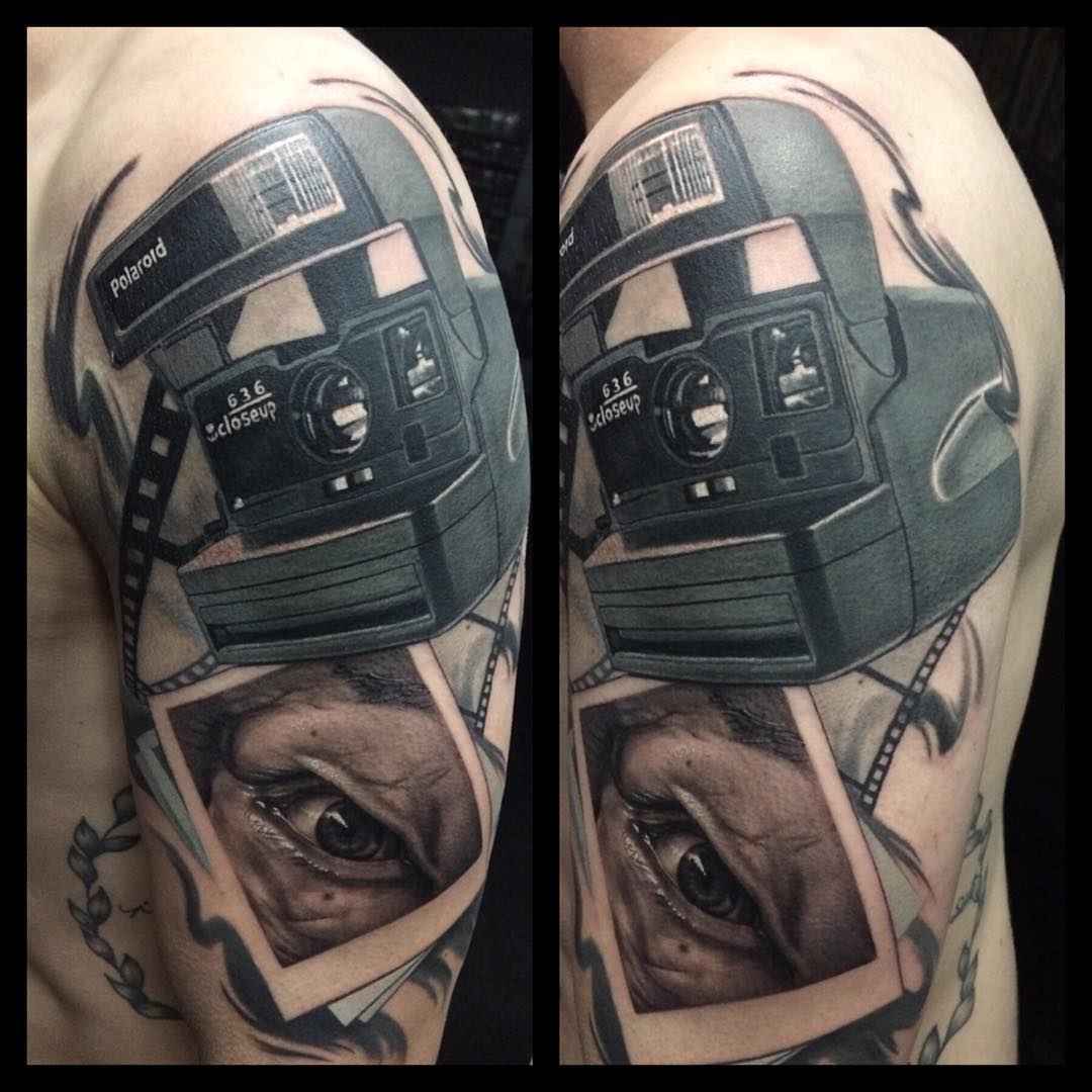 Tattoo artist Rinat Tattarin Mingazdinov color black&grey realistic tattoo