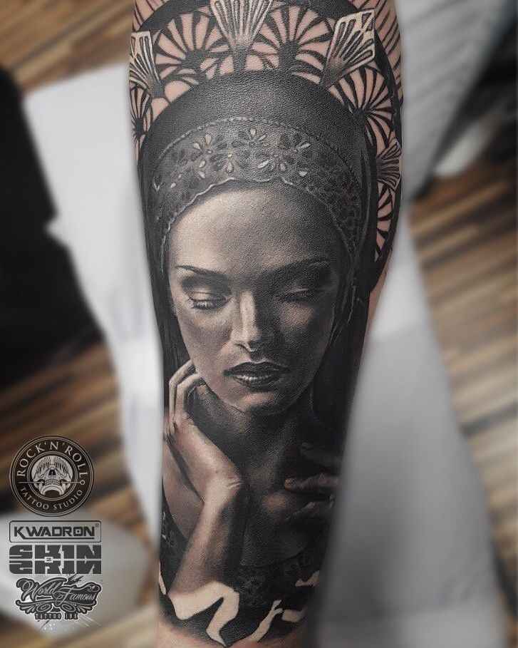 纹身艺术家Dima Khominskiy的彩色和黑白作品，写实纹身 | 波兰弗罗茨瓦夫