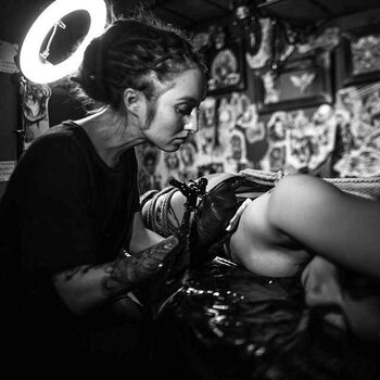 Tattoo artist Sasha Katuna