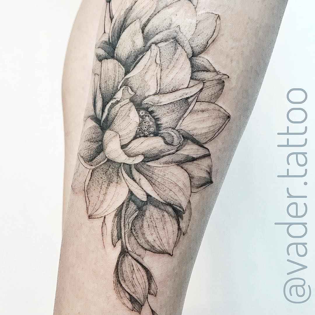 Tattoo artist Tatiana Vader authors dotwork watercolor tattoo | Saint Petersburg, Russia
