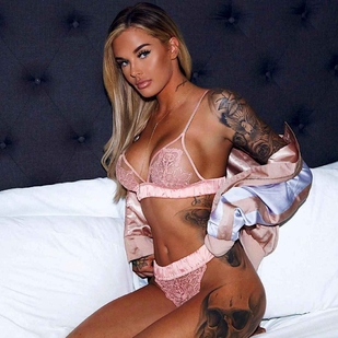 🔥 Hot photos, model's portfolio  #15008 Tattoo model Lauren Houldsworth