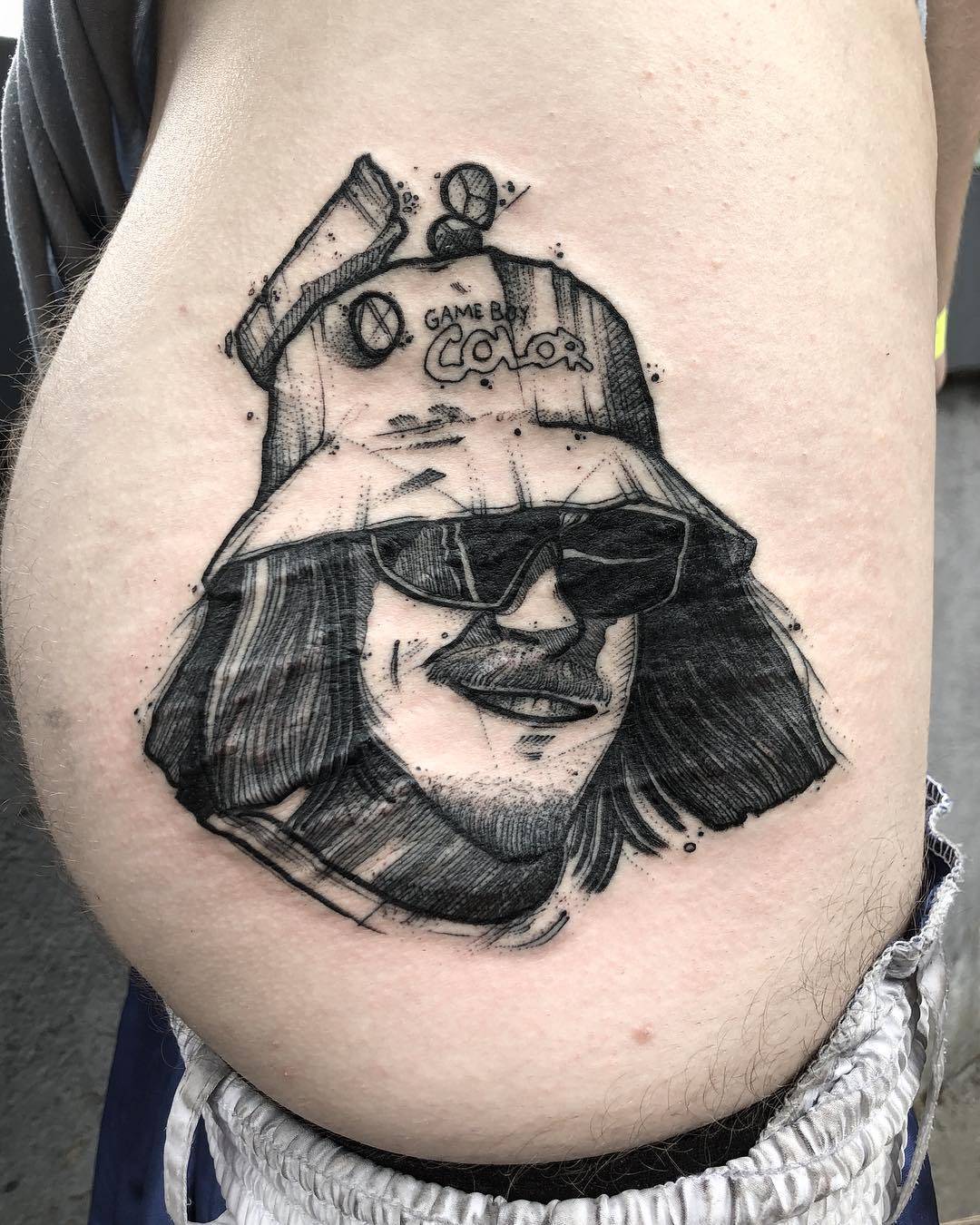 Tattoo artist Kévin Plane, black sketch tattoo | France