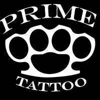 Tattoo artist Aleksandr Ponomarenko 