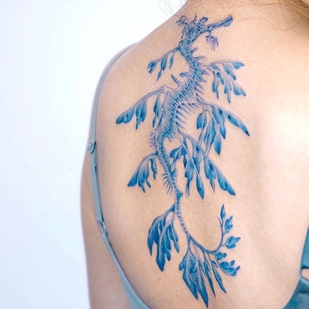 Female Color Miniature tattoo on Back #46273 | Tattoo Artist Dasol Kim