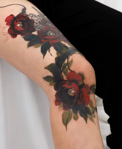 Tattoo Idea # Tattoo Artist guppy.flowertattoo