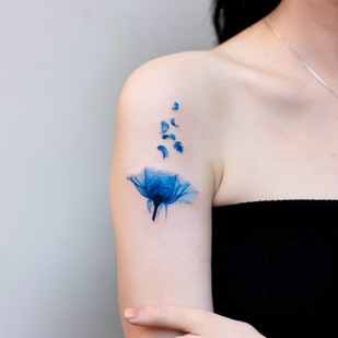 Female Color Watercolor tattoo on Shoulder #60948 | Tattoo Artist Pokhy