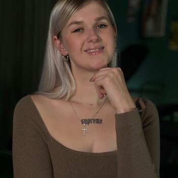 Tattoo artist Anna Karenina