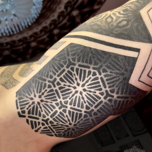 Male Black and Grey Ornamental tattoo on Shoulder #78270 | Tattoo Artist Ioann Leo ( LEO-VAN )