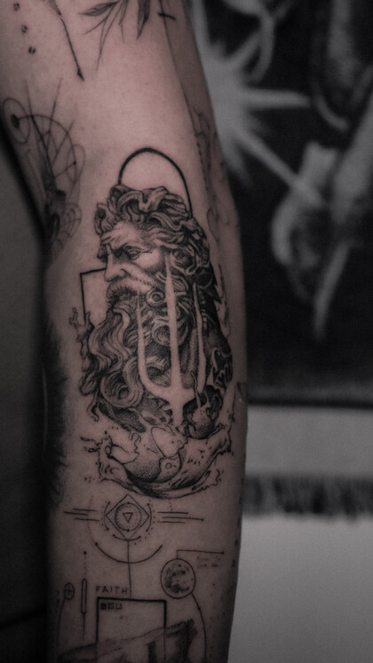 Tattoo Idea # Tattoo Artist Sofya Skvorcova STARLING_TATTOO