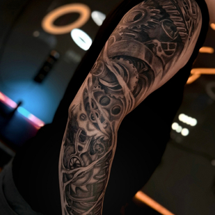 Male Black and Grey Biomechanical tattoo on Shoulder #80916 | Tattoo Artist Master Margarita
