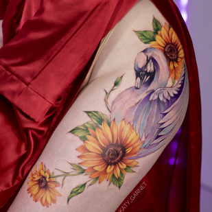 Female Color Watercolor tattoo on Thigh #83472 | Tattoo Artist Ekaterina Garnet / Katy Garnet