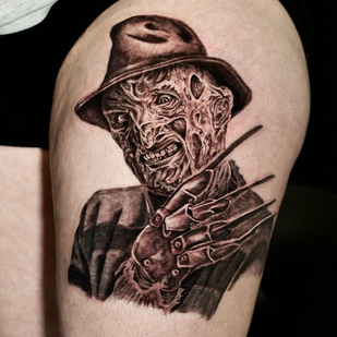 Female Black and Grey  tattoo on Leg #88375 | Tattoo Artist Brian Pardy