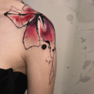 Female Color Watercolor tattoo on Shoulder #86821 | Tattoo Artist PINKA
