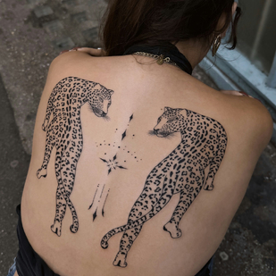 Female Black Fineline tattoo on Back #85768 | Tattoo Artist Saskia Patrice