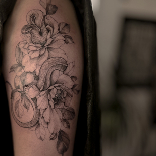 Female Black  tattoo on Shoulder #88749 | Tattoo Artist Sergeeva Tattoo