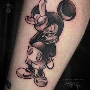 tattoo #90882 | Tattoo Artist Spray Gun