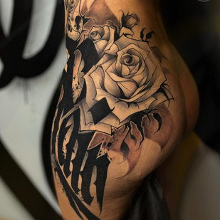 Female Black and Grey Graphic tattoo on Thigh #89930 | Tattoo Artist Tigran | Re1st.Ink