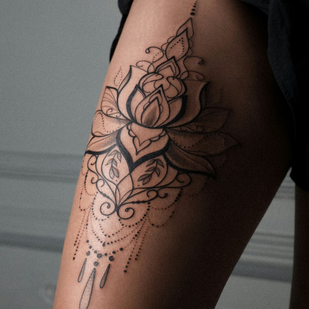 Female Black Graphic tattoo on Leg #85796 | Tattoo Artist Vitalina Bender