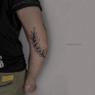 Male  Graphic tattoo on Forearm #83508 | Tattoo Artist Anton Kurochkin