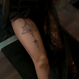 Female Black Fineline tattoo on Thigh #88696 | Tattoo Artist Sergeeva Tattoo