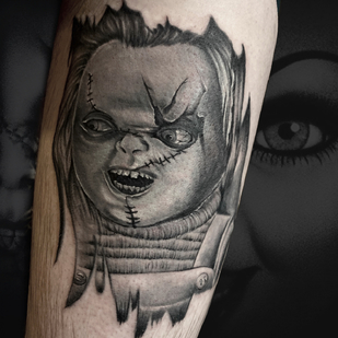 Male Black and Grey Portrait tattoo on Thigh #85950 | Tattoo Artist Nataliya Guk