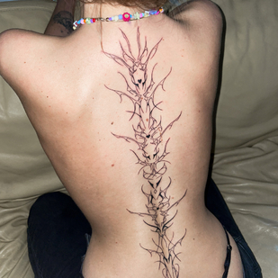 Female Black Linework tattoo on Back #87105 | Tattoo Artist Olga Glotova